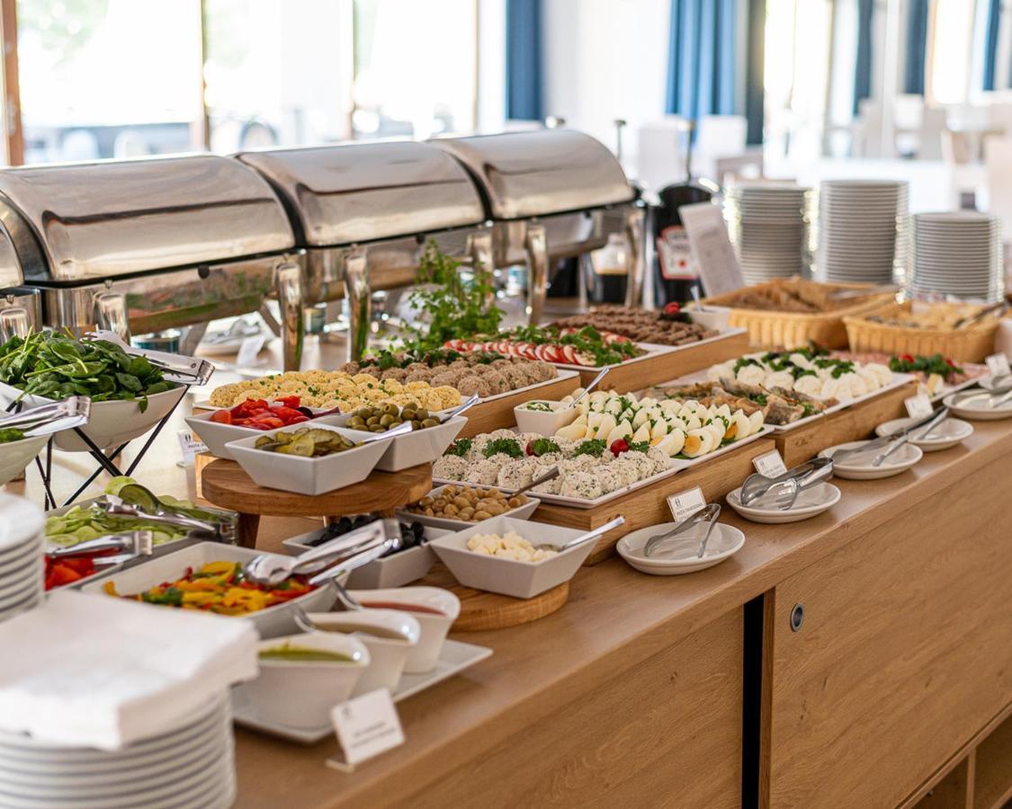 Omega Hotel Olsztyn  Ngoại thất bức ảnh