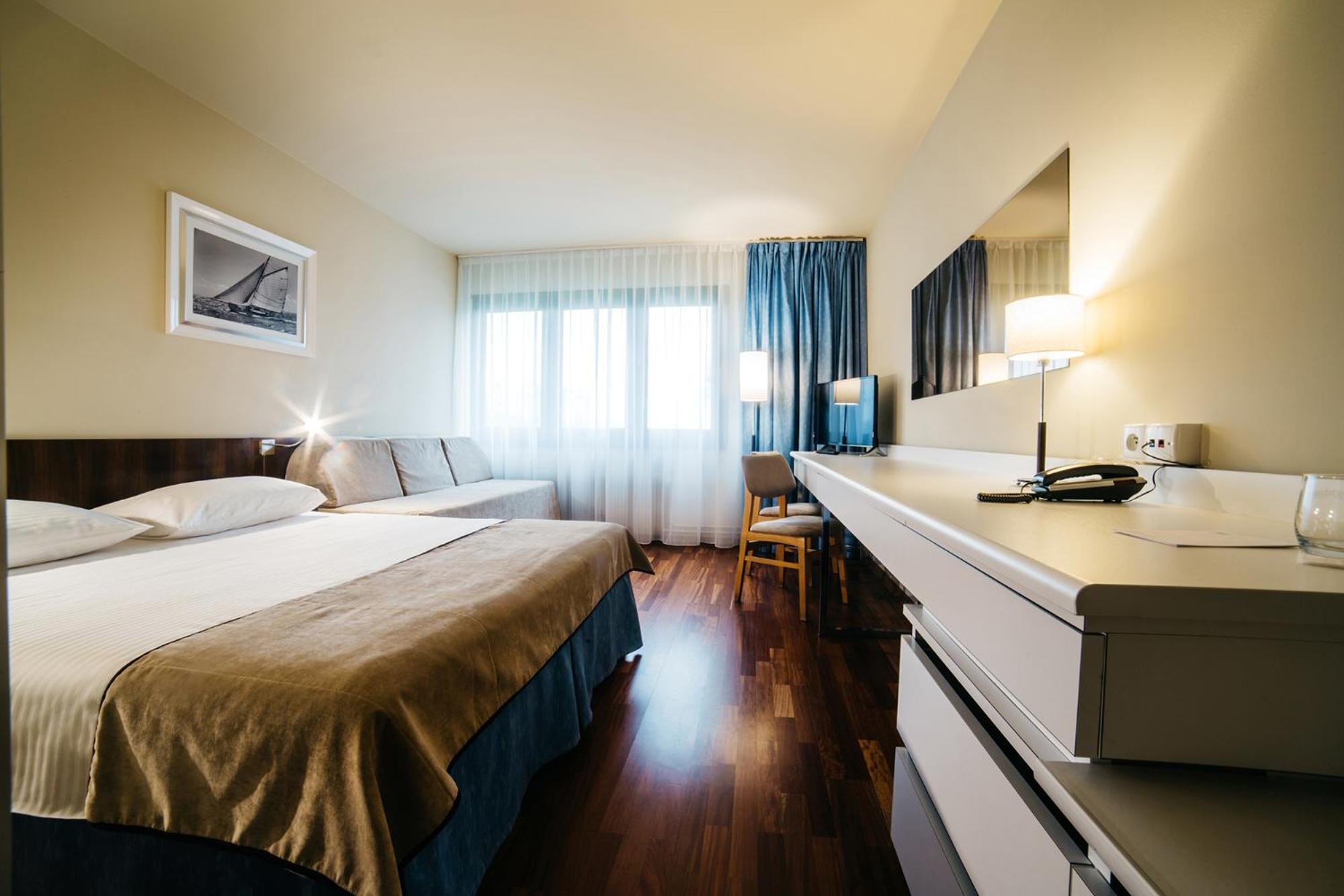Omega Hotel Olsztyn  Ngoại thất bức ảnh